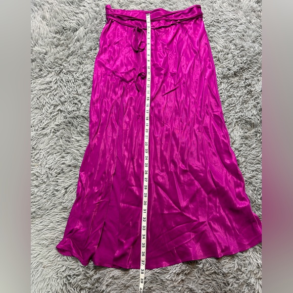 Anthropologie Slim Slip Midi Skirt size L - Picture 7 of 10